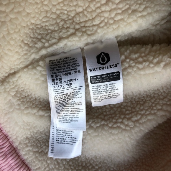 Levi’s Sherpa Trucker Jacket Pink 🌸 - Picture 6 of 8